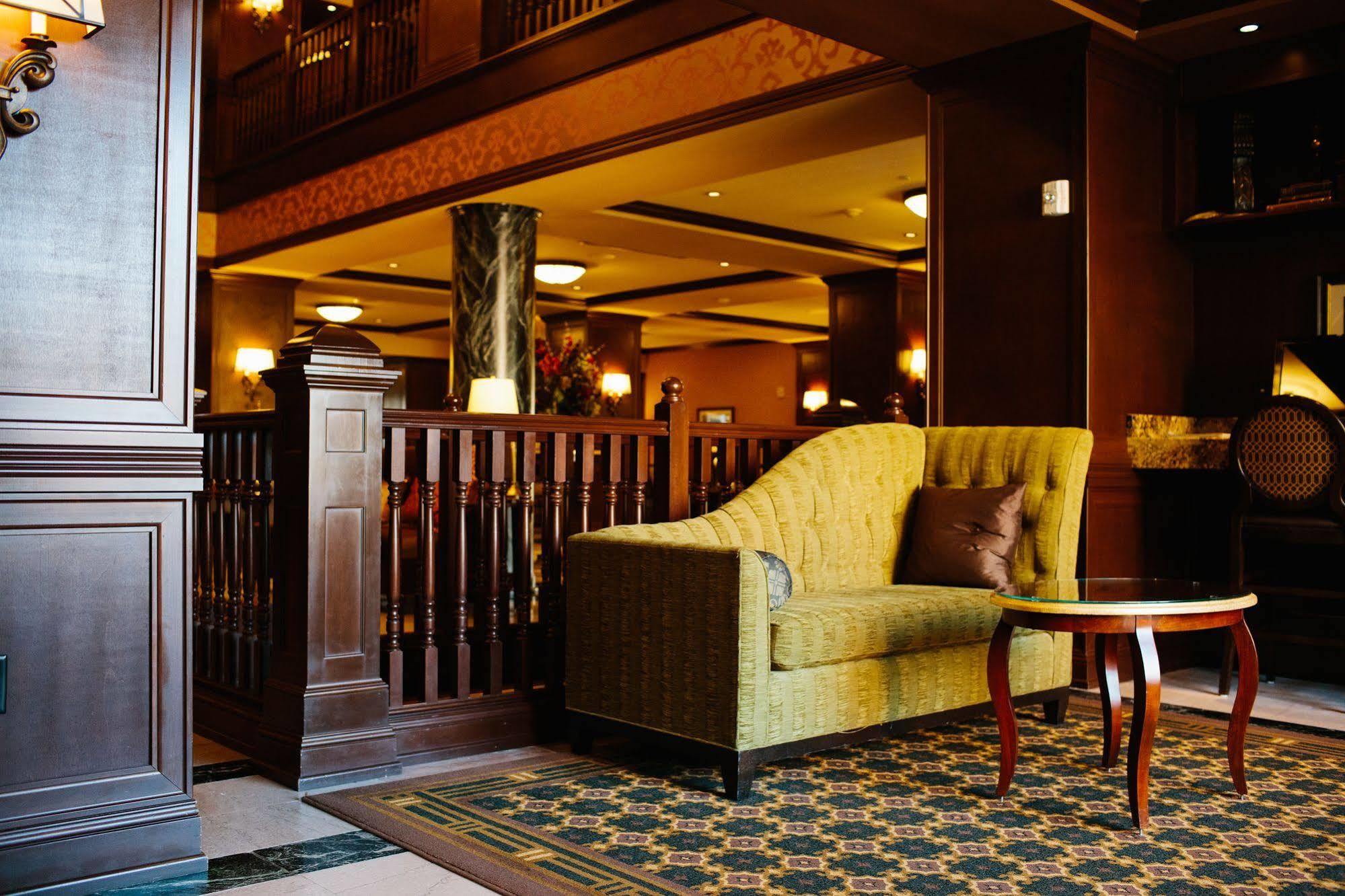 Hotel Julien Dubuque Eksteriør billede